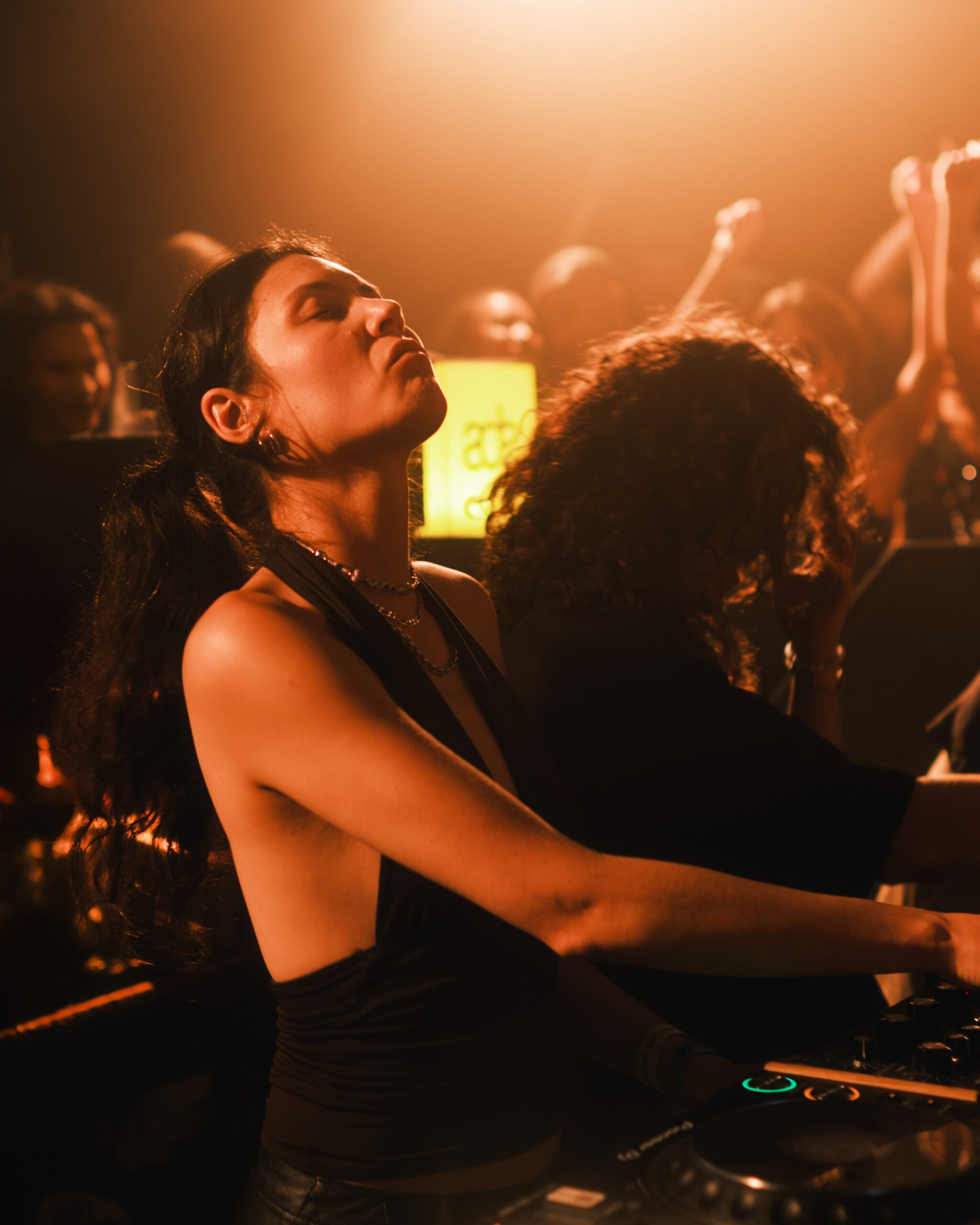 Mo’ Juice X Curfew: KAMMA b2b MASALO, Forbidden Fruit (live), Mo Disko b2b Nico Juice